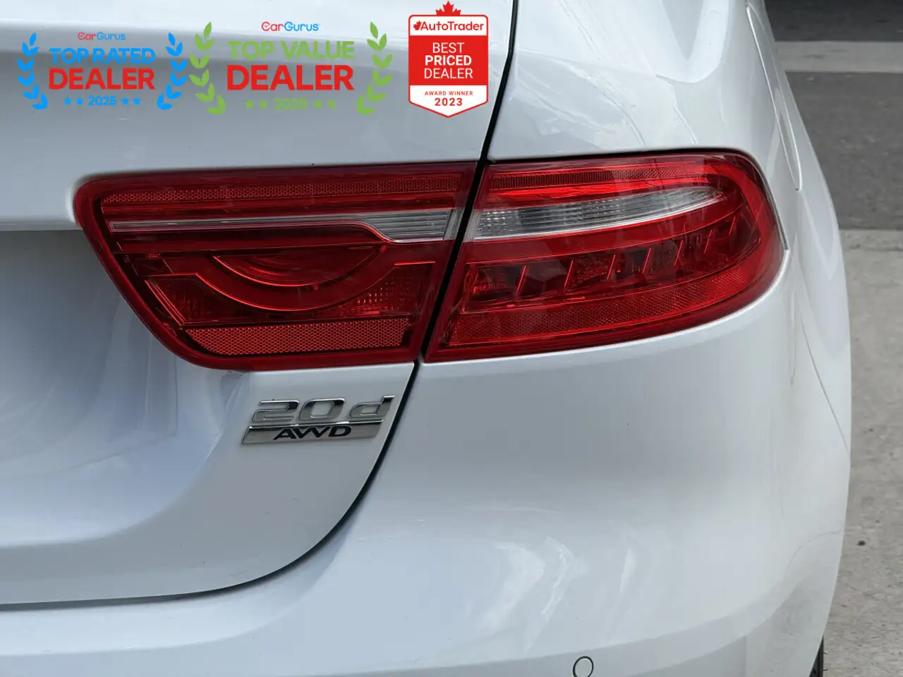 Jaguar XE fotografie Jaguar XE