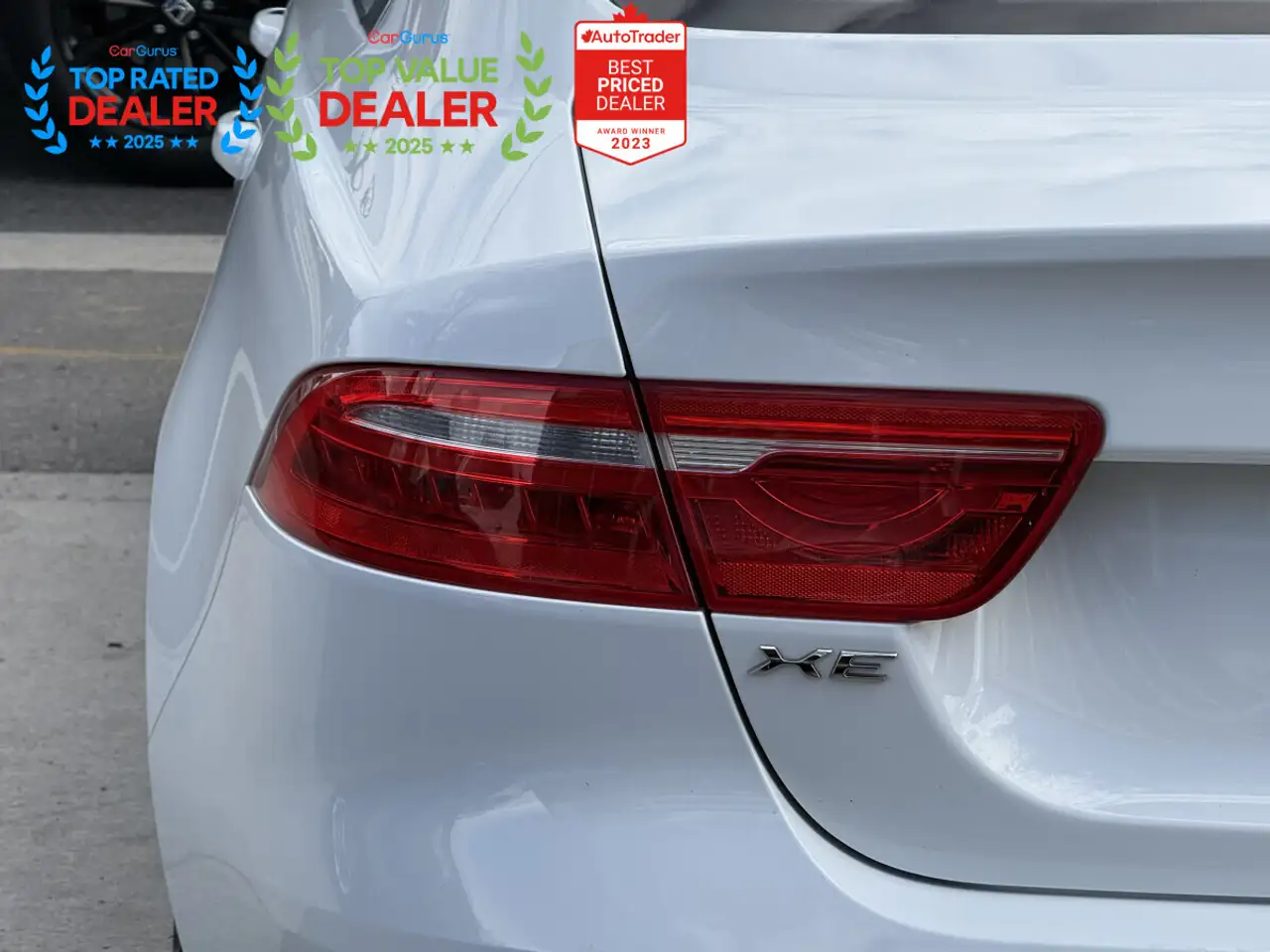 Jaguar XE fotografie Jaguar XE