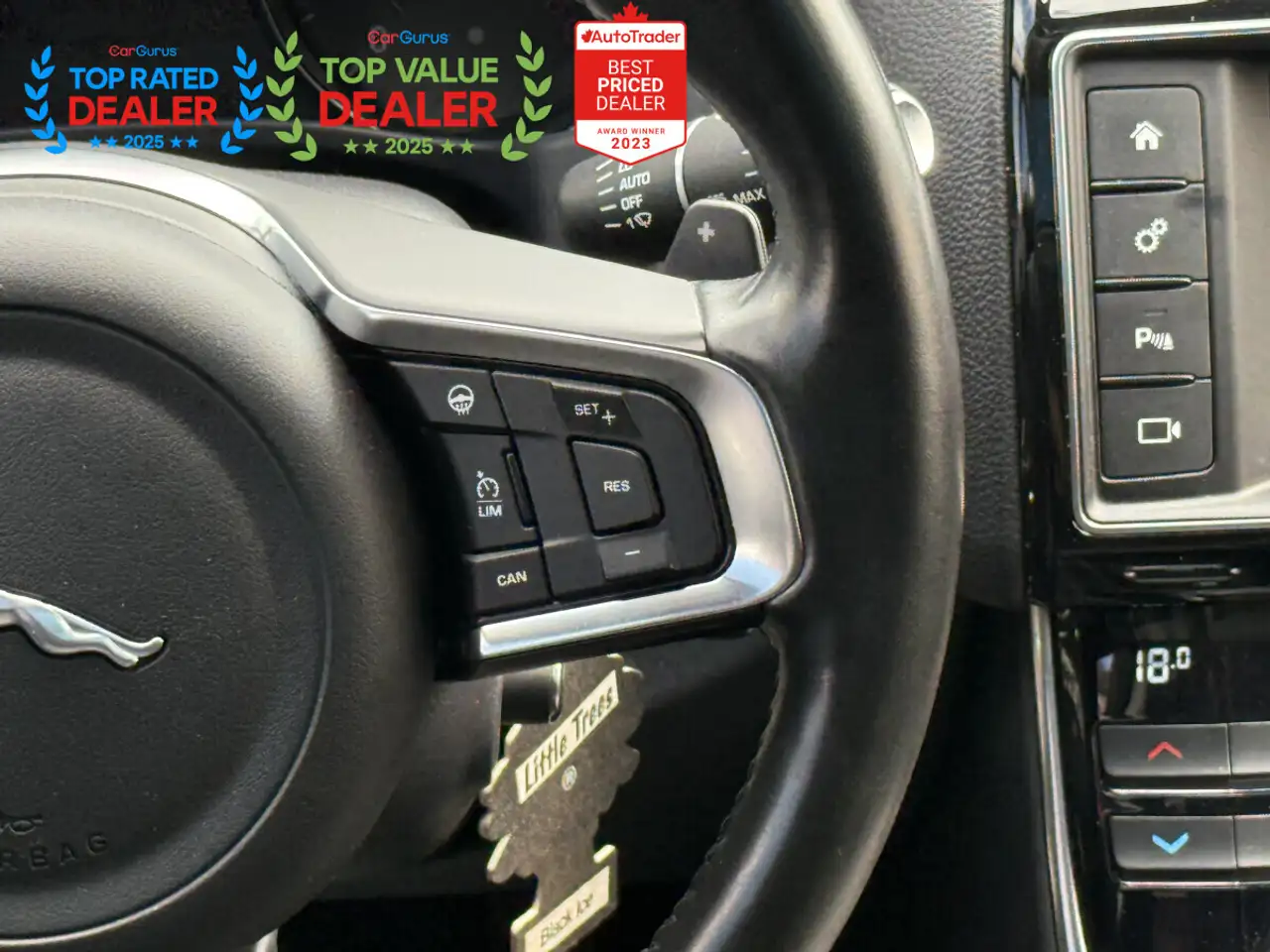 Jaguar XE fotografie Jaguar XE