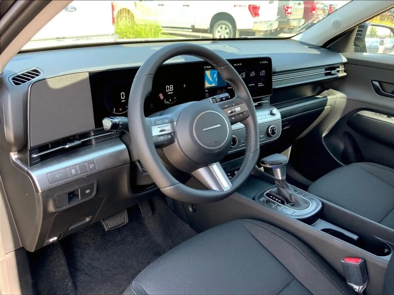 Hyundai KONA photo Hyundai KONA
