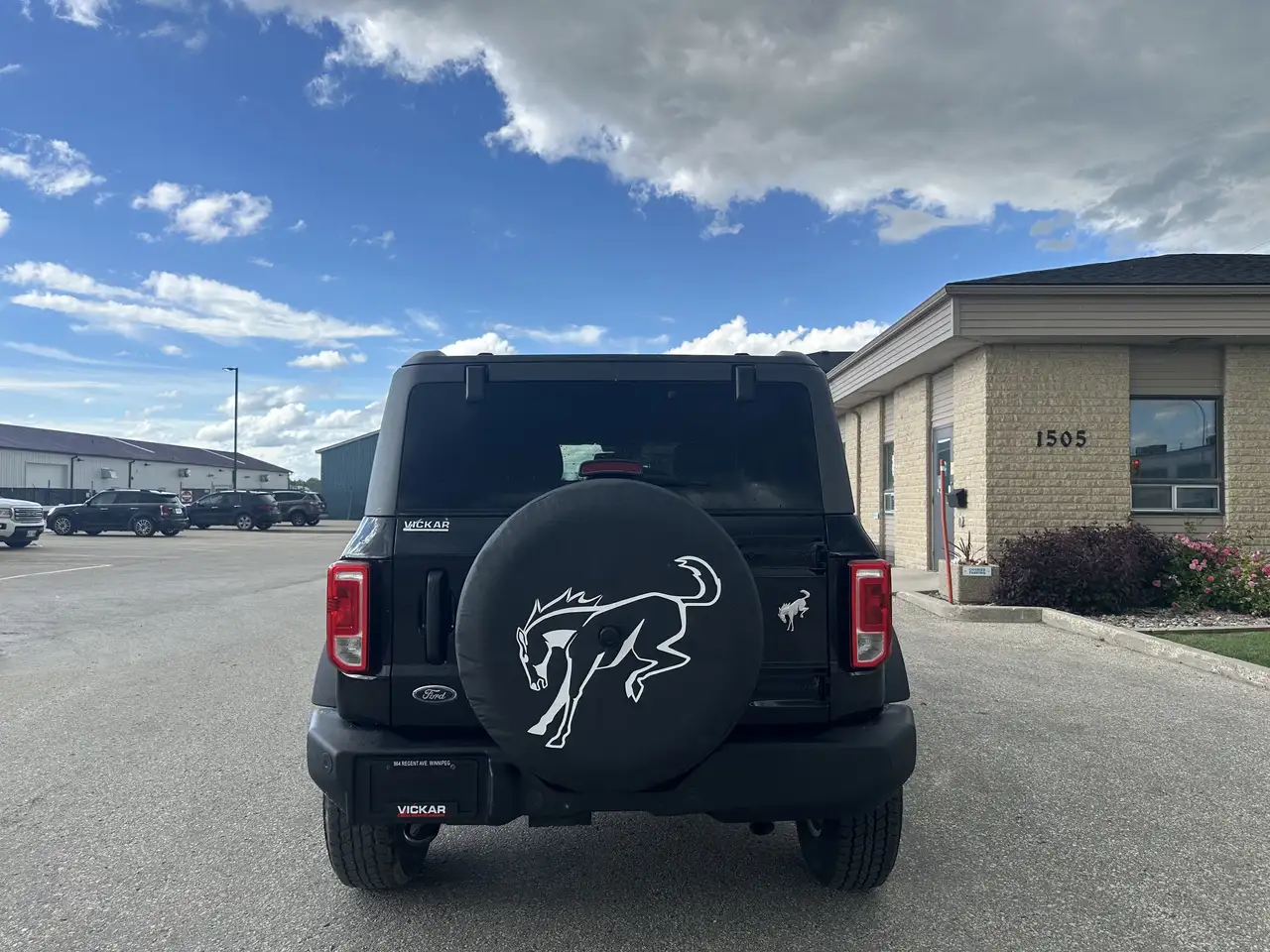 Ford Bronco photo Ford Bronco