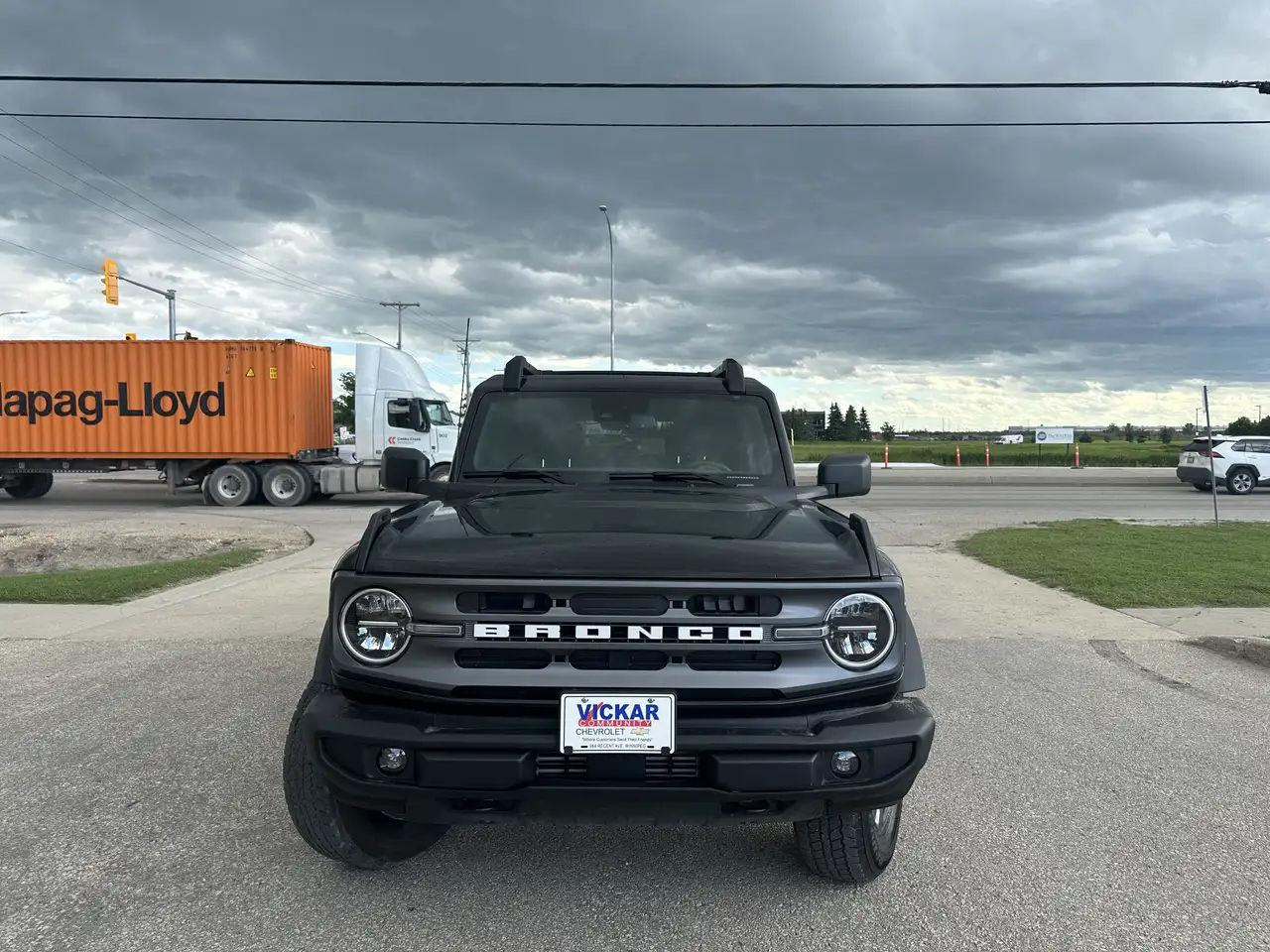 Ford Bronco photo Ford Bronco