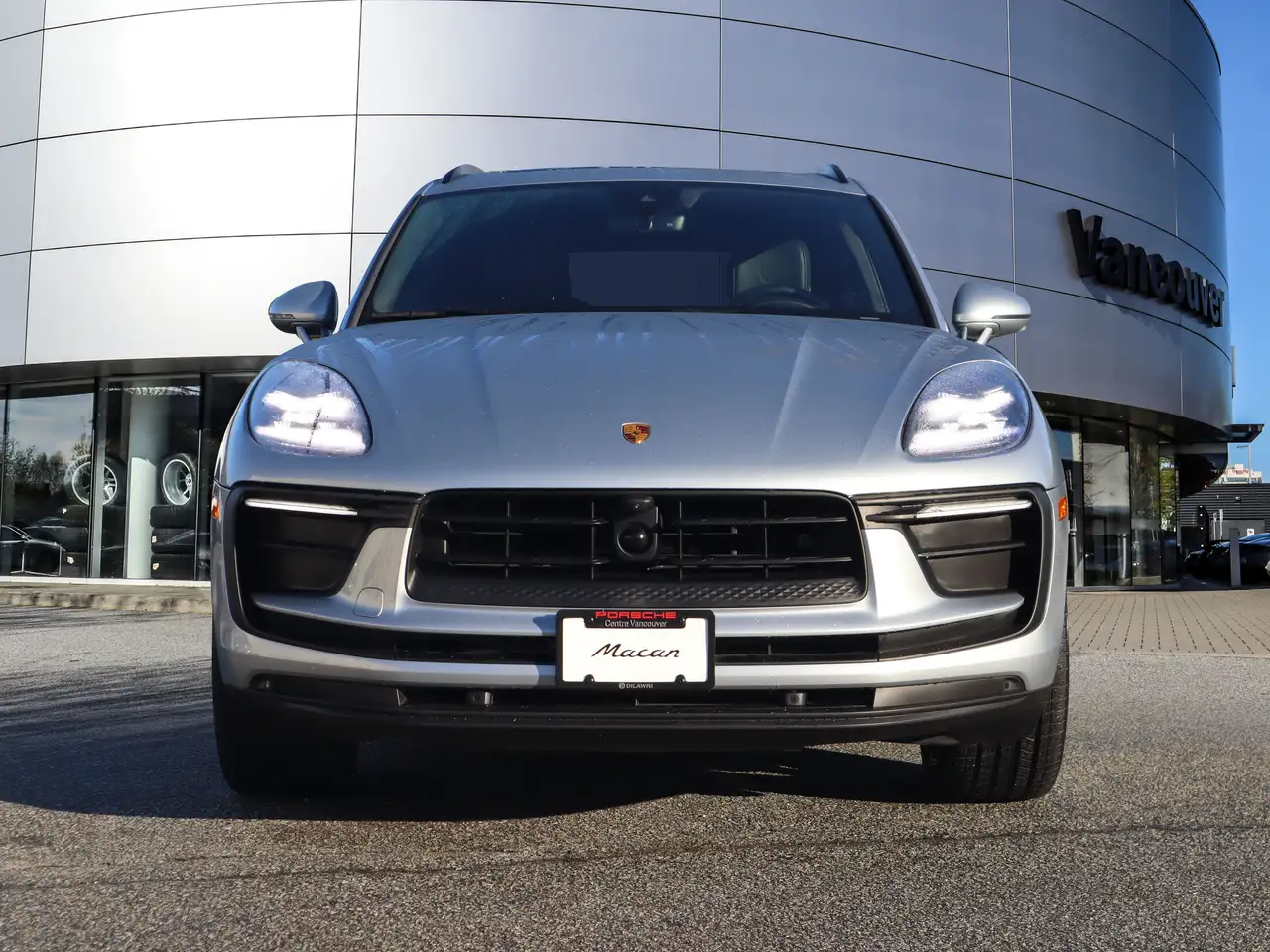 Porsche Macan снимка Porsche Macan