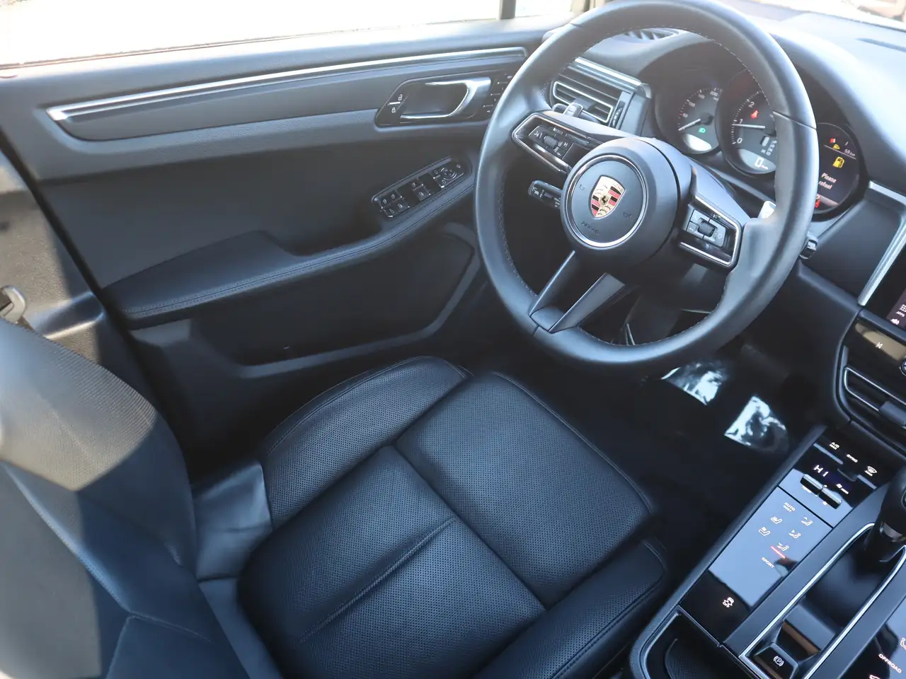 Porsche Macan снимка Porsche Macan