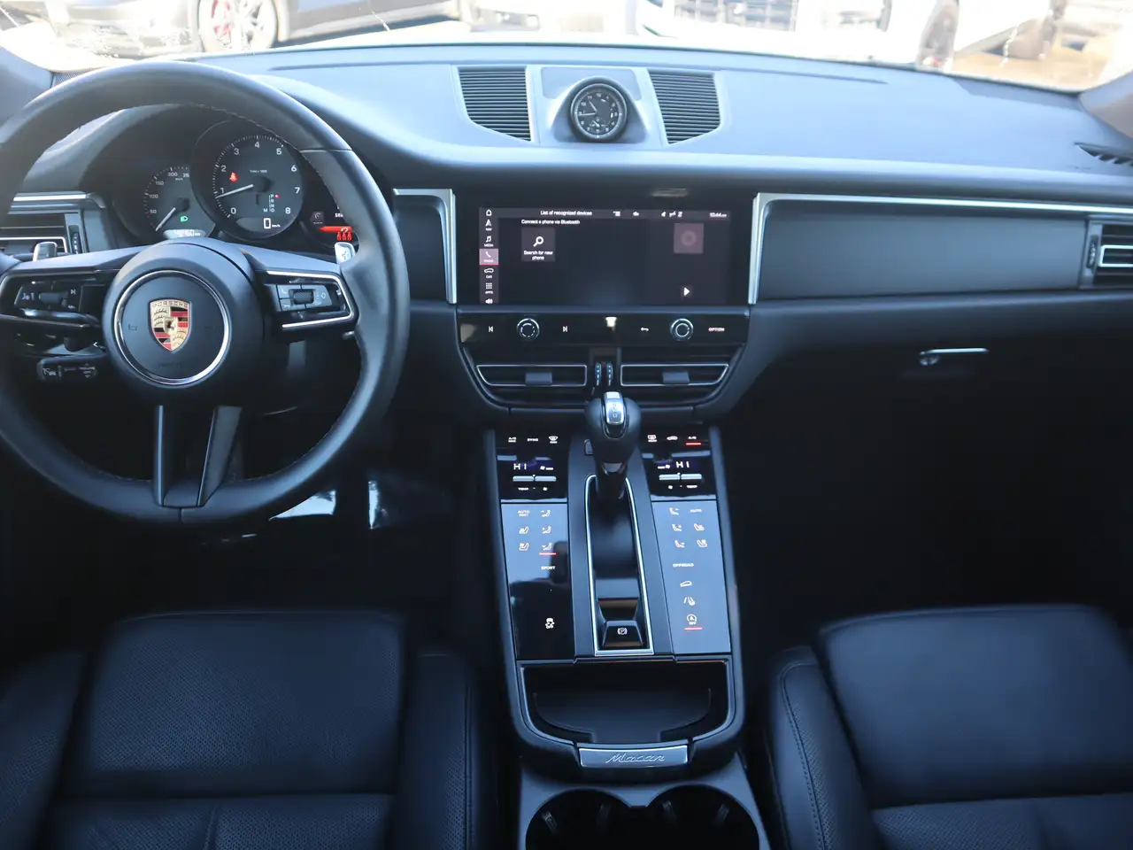 Porsche Macan снимка Porsche Macan