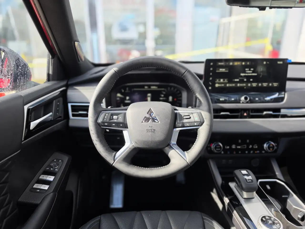 Mitsubishi Outlander fotografie Mitsubishi Outlander
