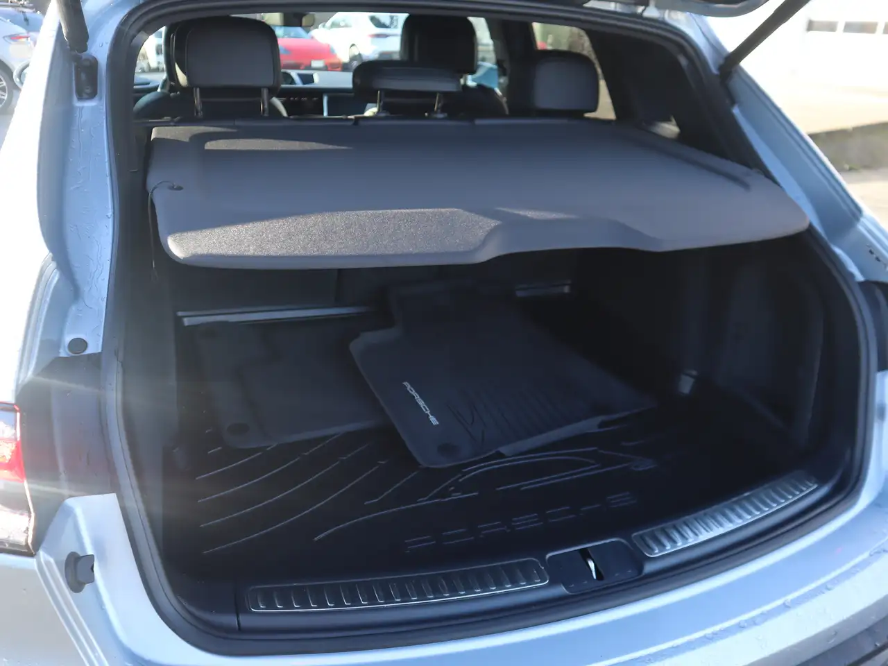 Porsche Macan снимка Porsche Macan