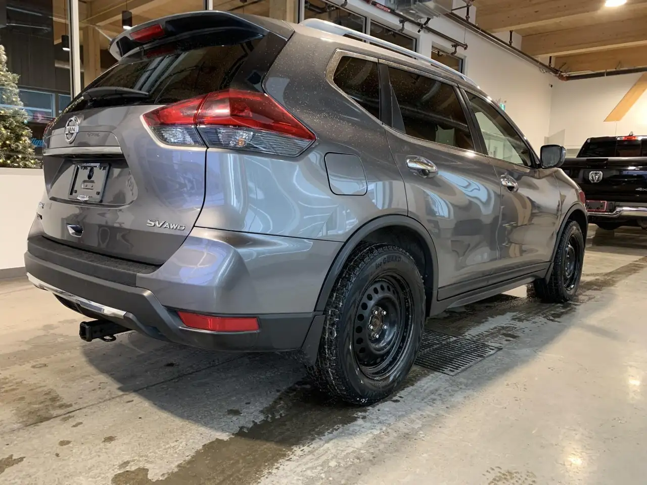 Nissan Rogue снимка Nissan Rogue