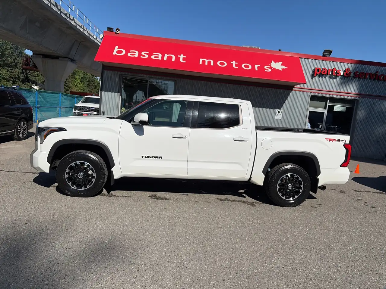 Toyota Tundra photo Toyota Tundra