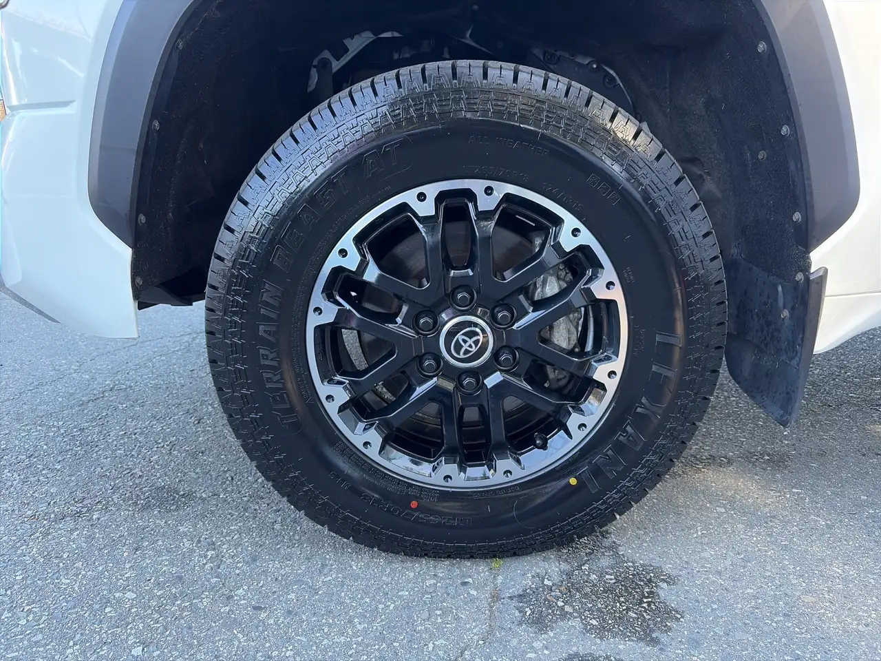 Toyota Tundra photo Toyota Tundra