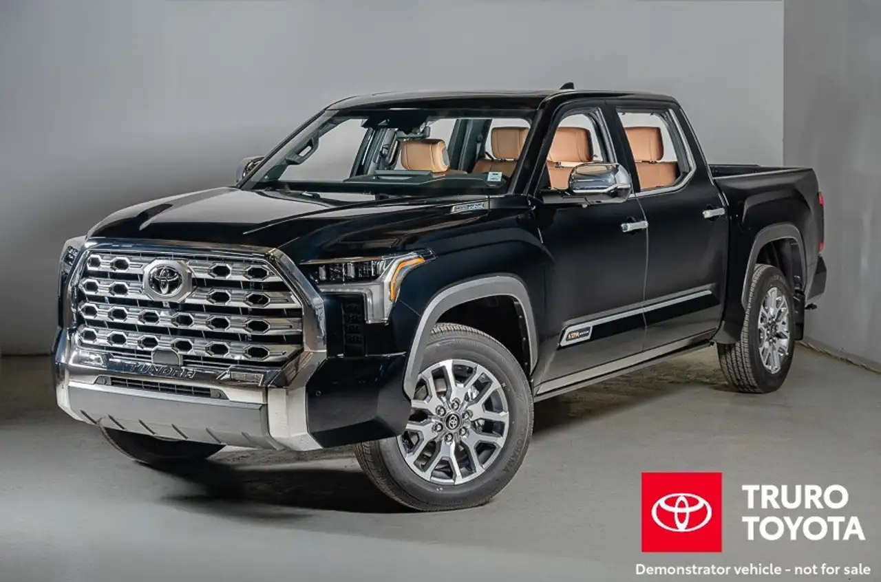 Toyota Tundra снимка Toyota Tundra