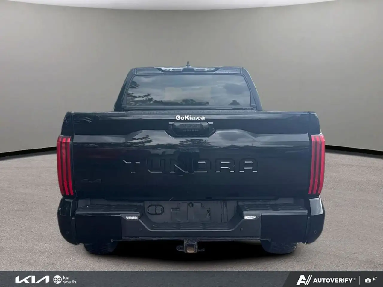 Toyota Tundra снимка Toyota Tundra