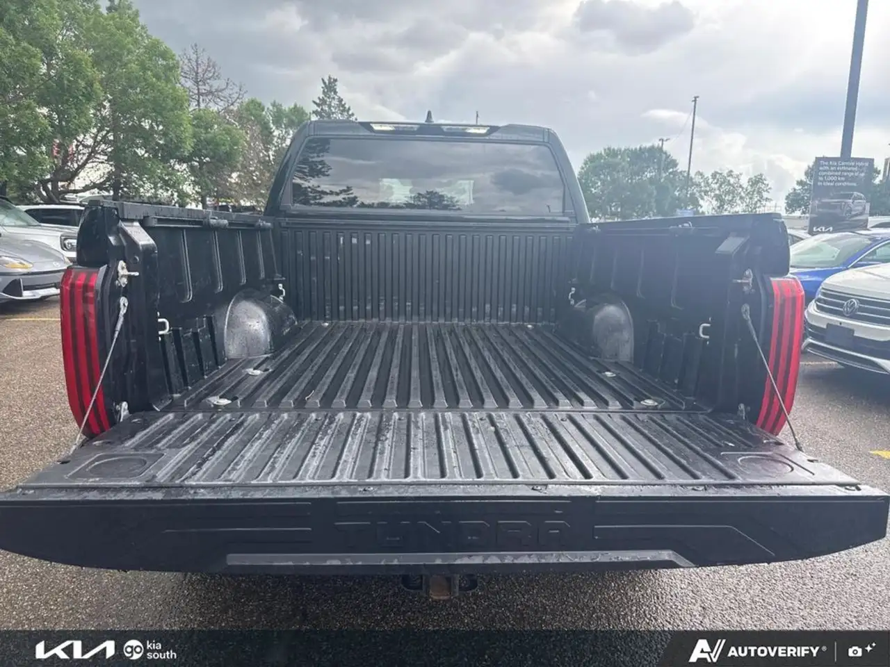 Toyota Tundra снимка Toyota Tundra