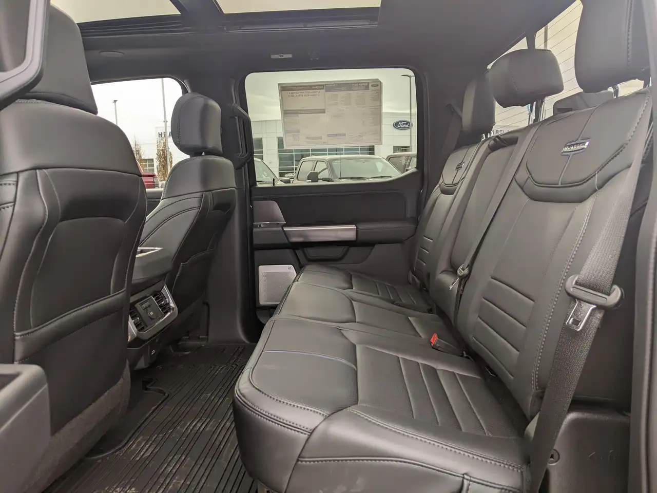 Ford F 350 снимка Ford F 350