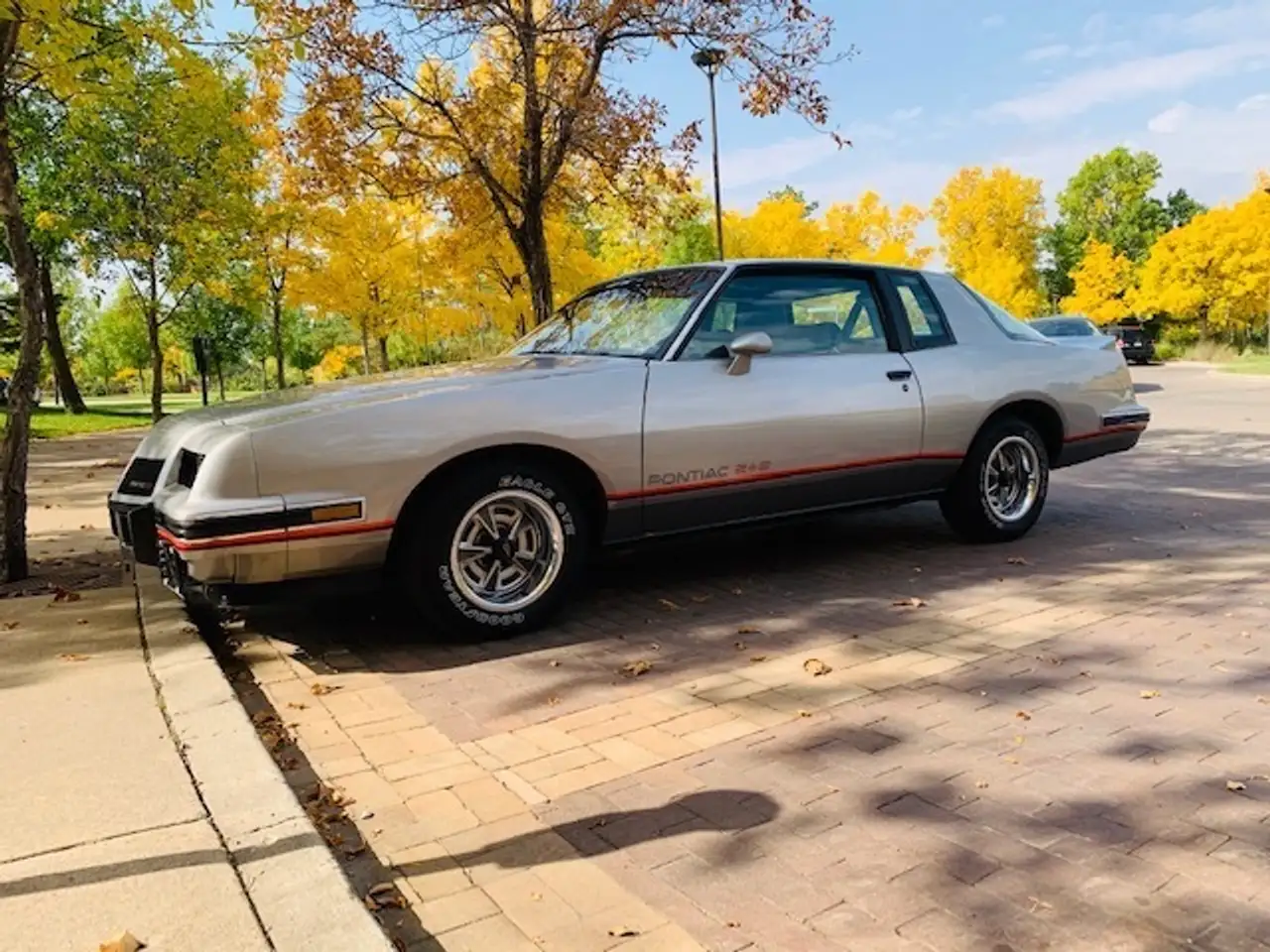 Pontiac Grand-Prix снимка Pontiac Grand-Prix