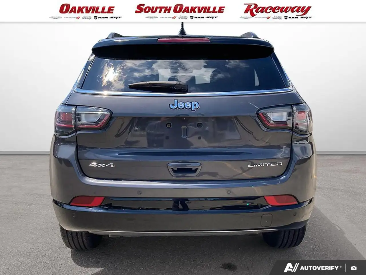 Jeep Compass photo Jeep Compass