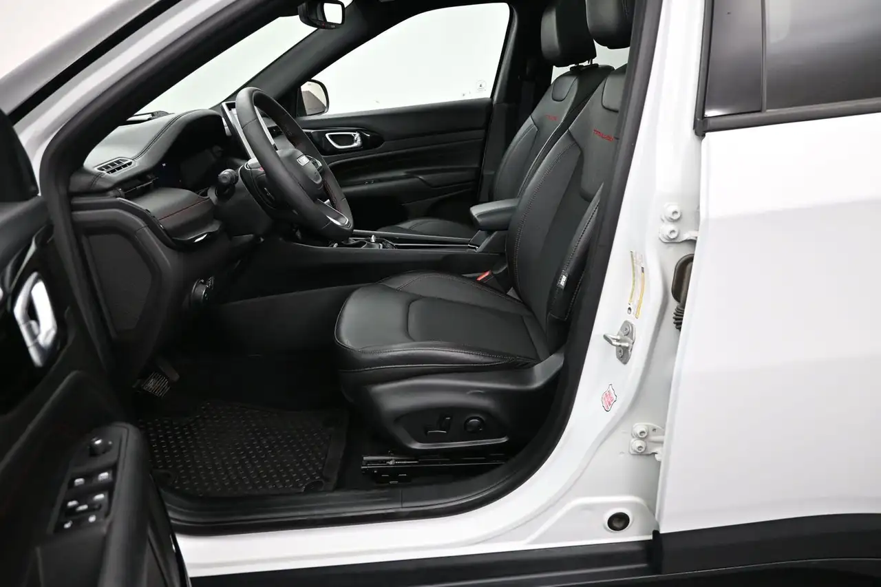 Jeep Compass снимка Jeep Compass