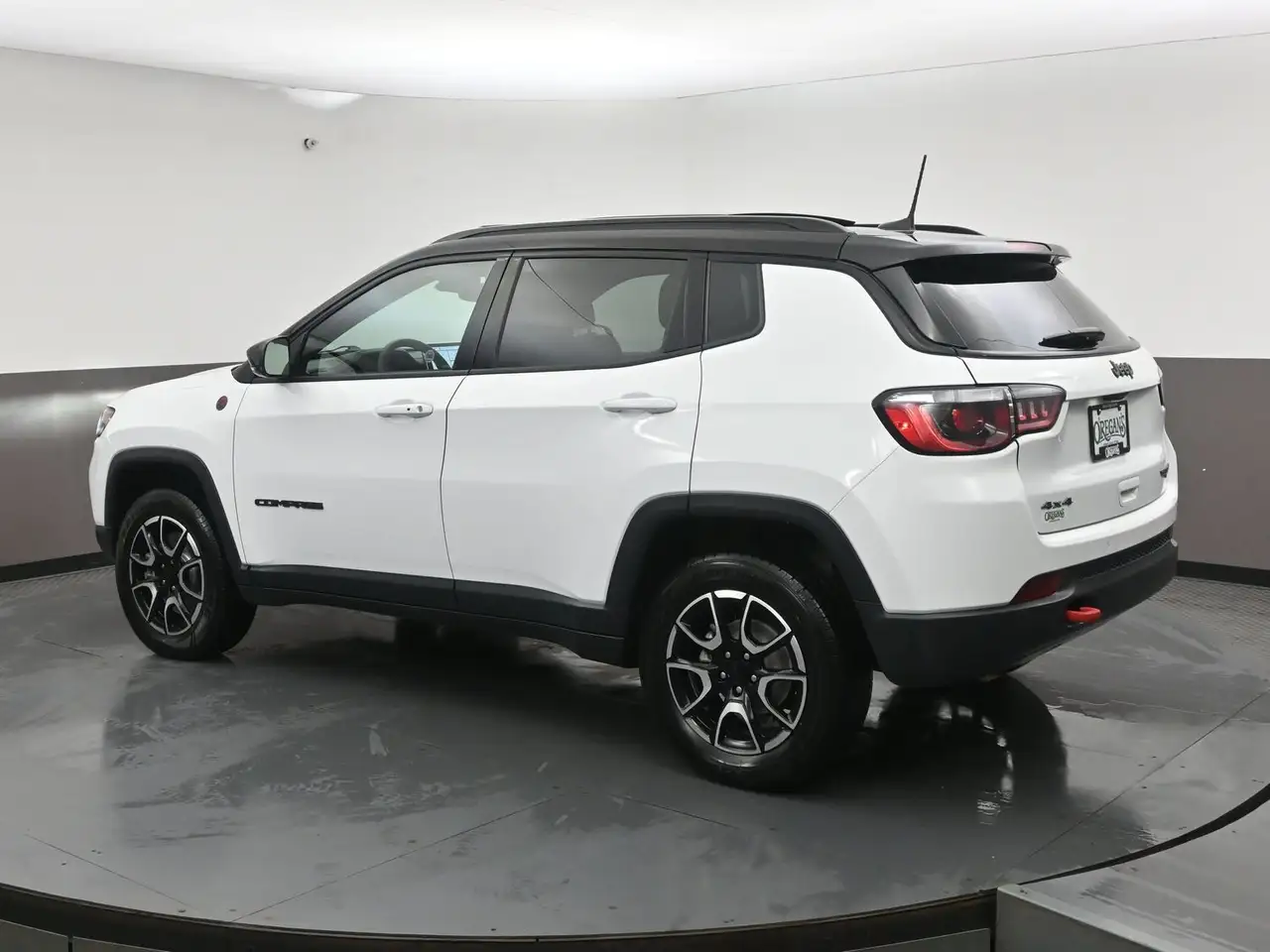 Jeep Compass снимка Jeep Compass