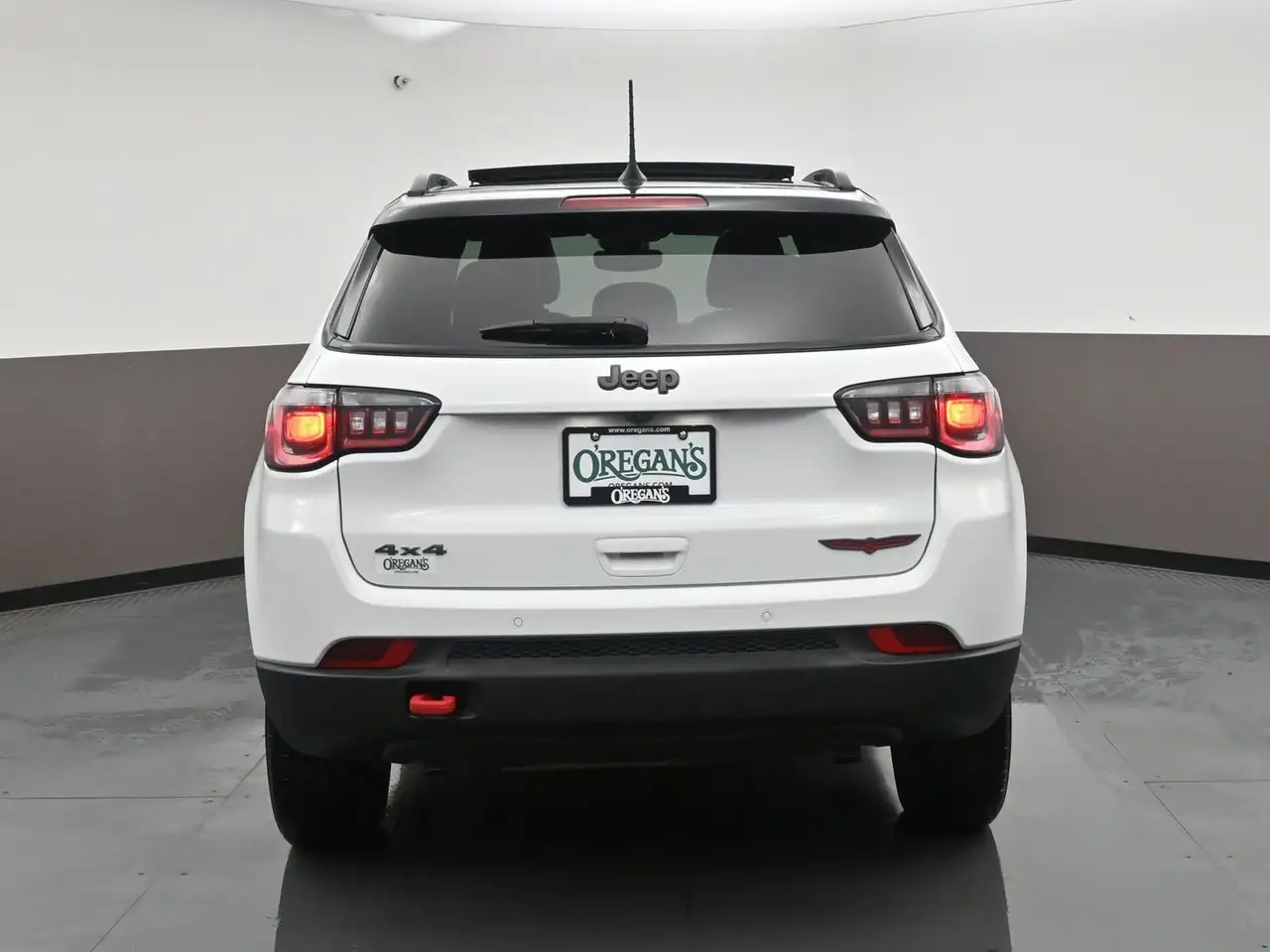 Jeep Compass снимка Jeep Compass