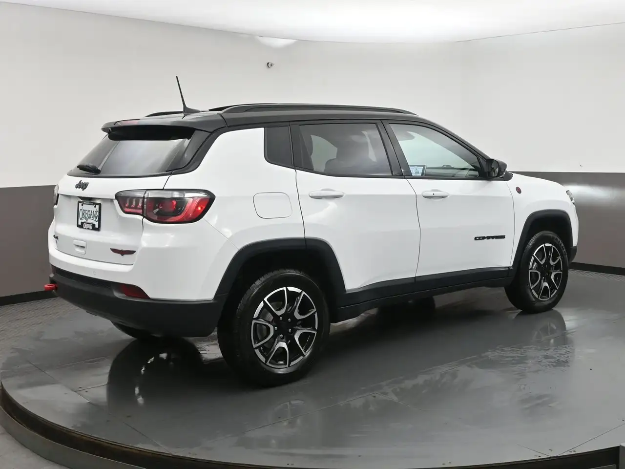 Jeep Compass снимка Jeep Compass