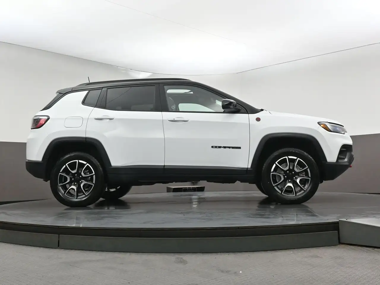 Jeep Compass снимка Jeep Compass