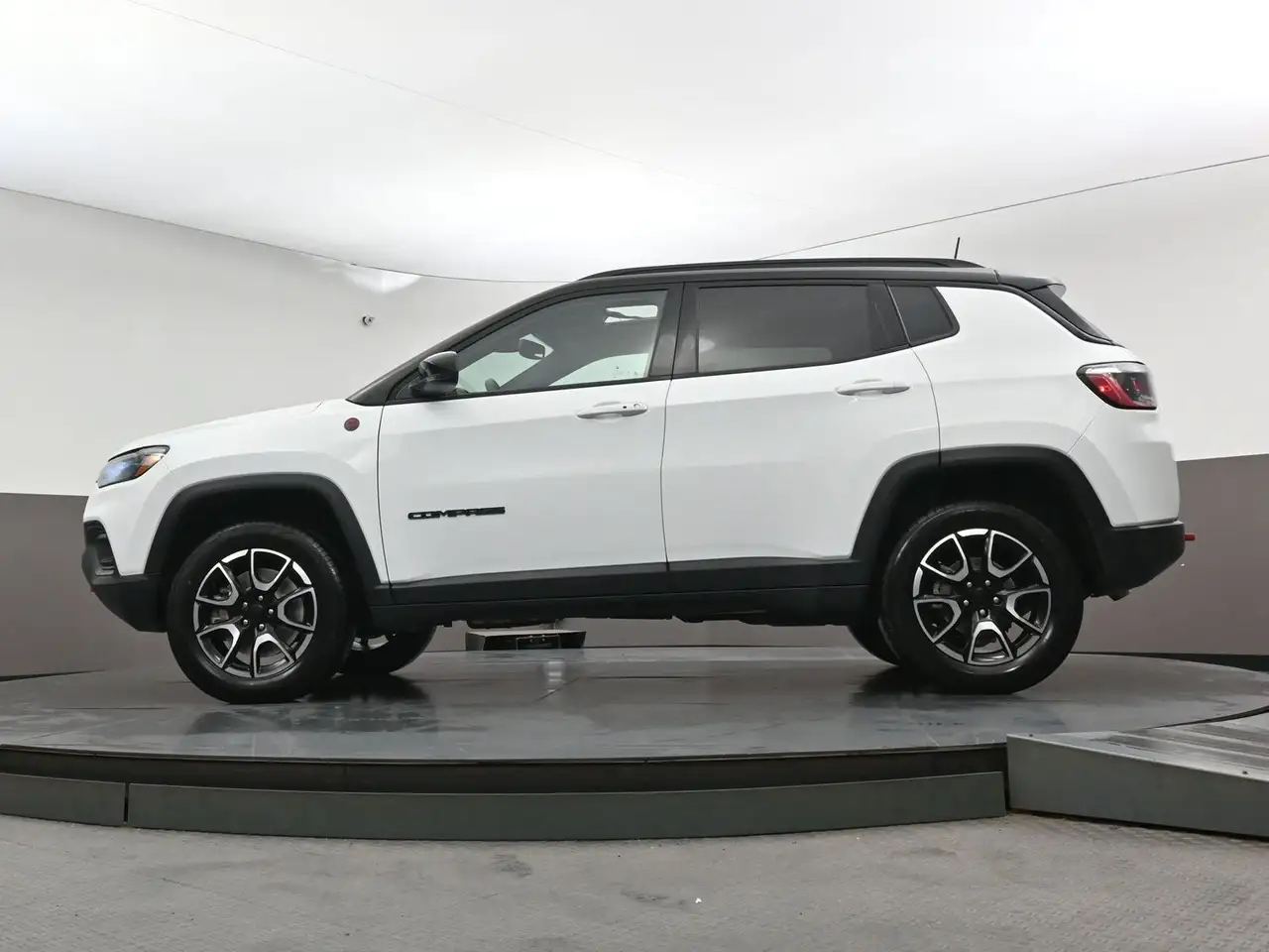 Jeep Compass снимка Jeep Compass