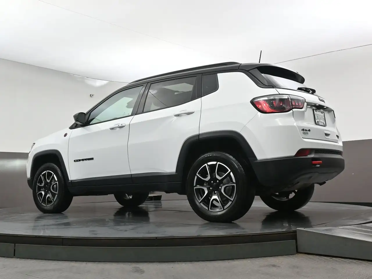 Jeep Compass снимка Jeep Compass