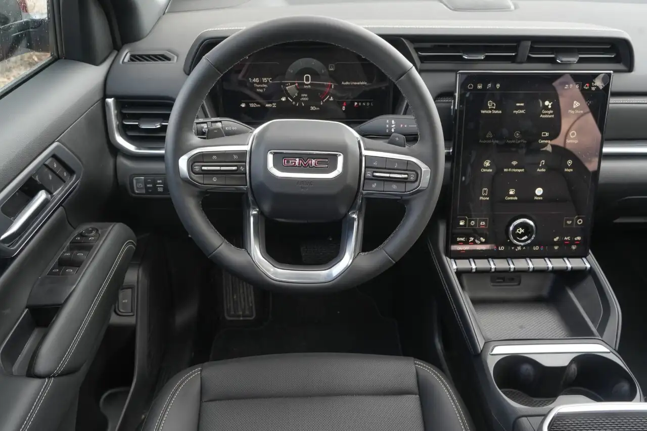 GMC Terrain photo GMC Terrain