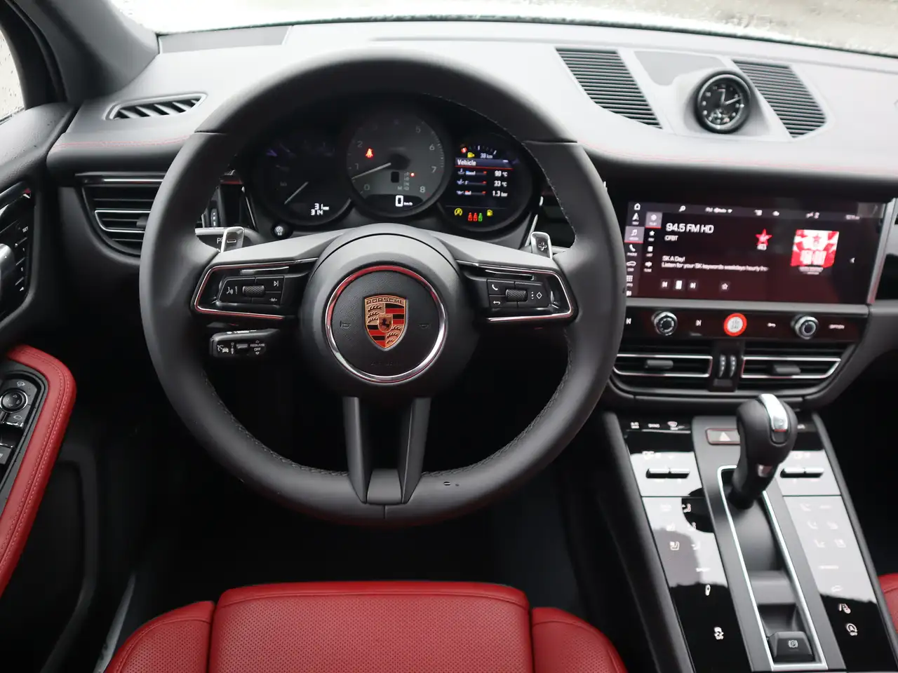 Porsche Macan снимка Porsche Macan