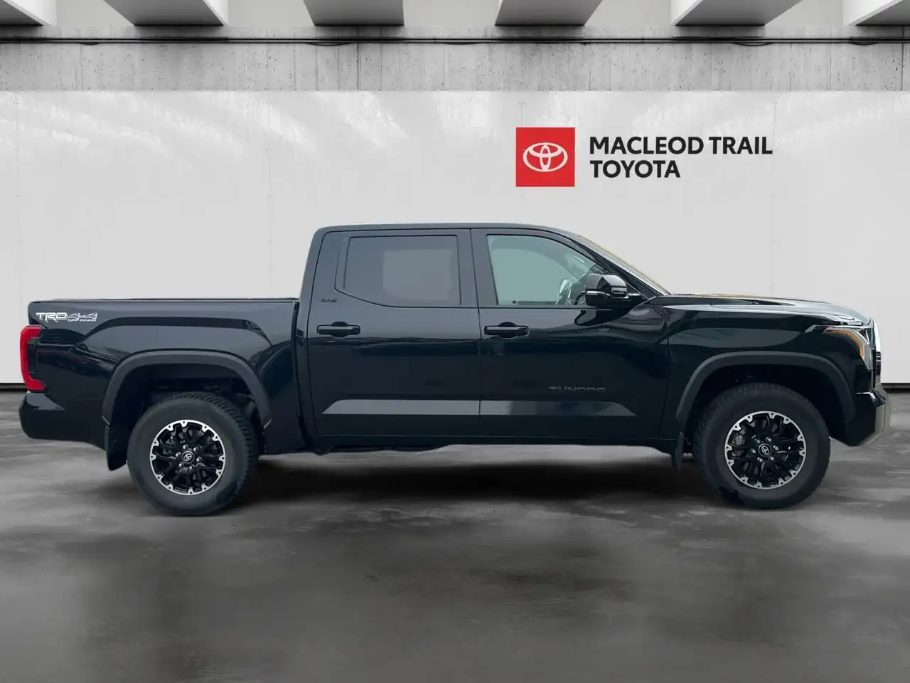 Toyota Tundra photo Toyota Tundra