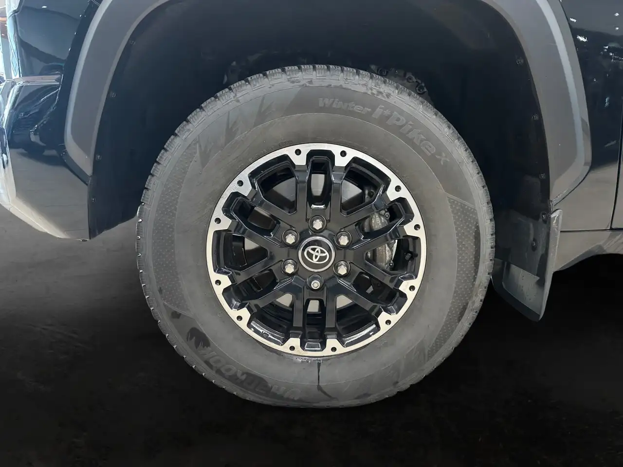 Toyota Tundra photo Toyota Tundra