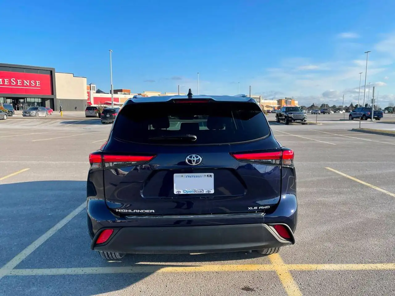 Toyota Highlander снимка Toyota Highlander