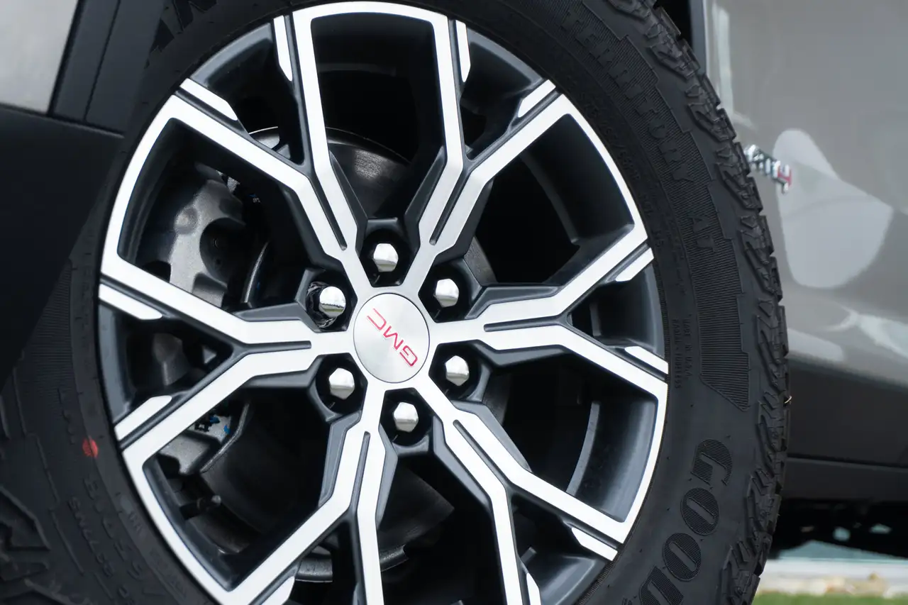 GMC Acadia снимка GMC Acadia