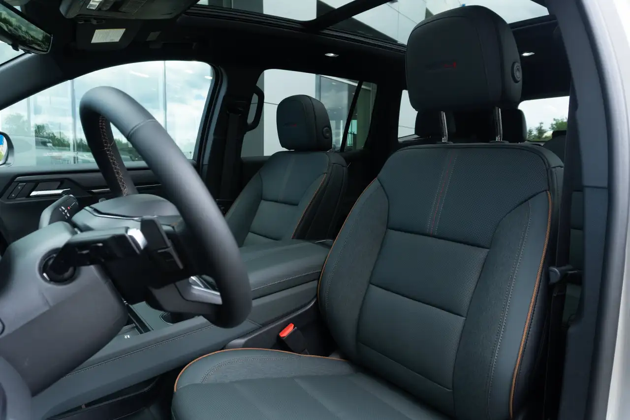 GMC Acadia снимка GMC Acadia