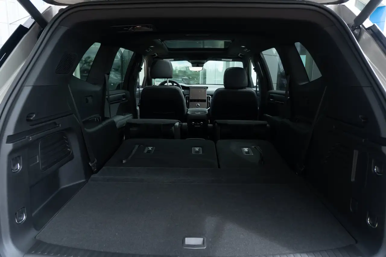 GMC Acadia снимка GMC Acadia