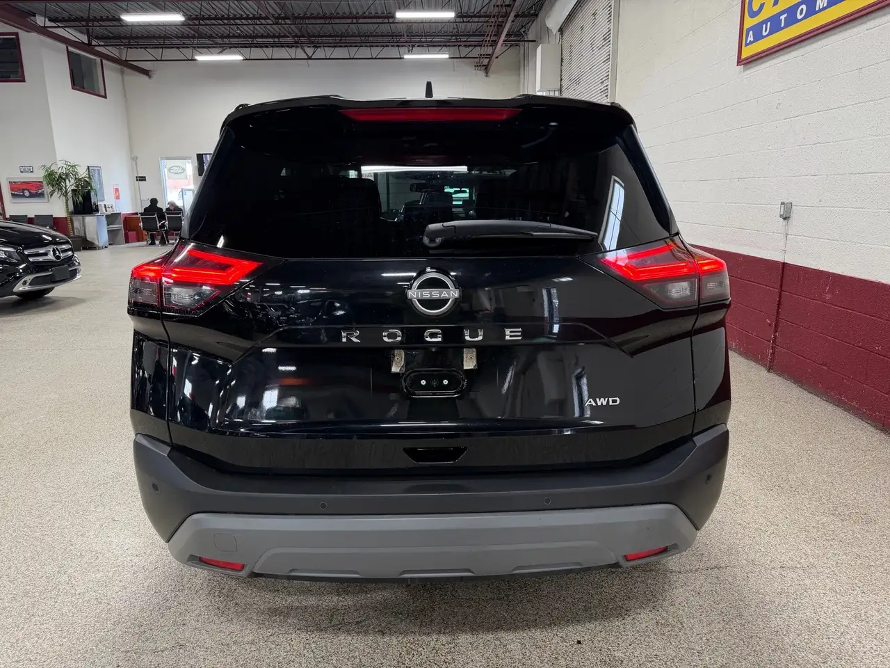 Nissan Rogue снимка Nissan Rogue