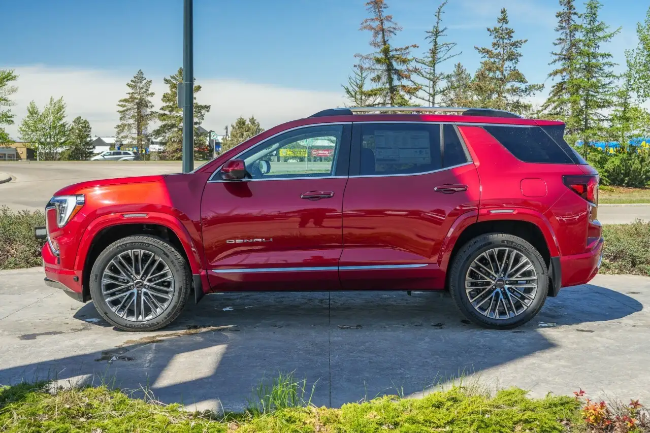 GMC Terrain photo GMC Terrain