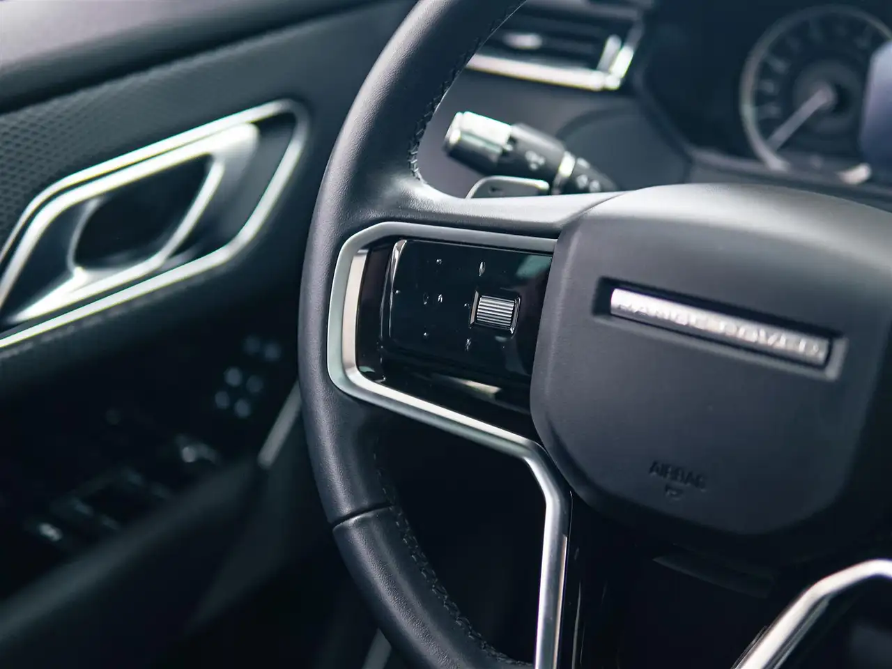 Land Rover Range Rover Velar fotografie Land Rover Range Rover Velar