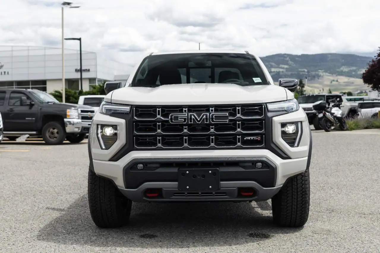 2026 GMC Canyon