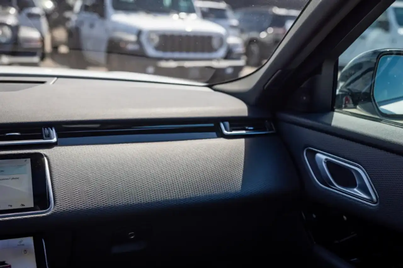 Land Rover Range Rover Velar снимка Land Rover Range Rover Velar