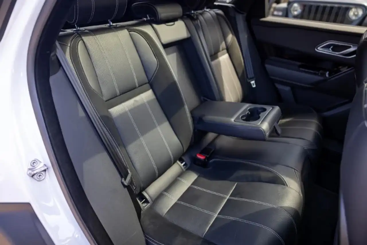 Land Rover Range Rover Velar снимка Land Rover Range Rover Velar