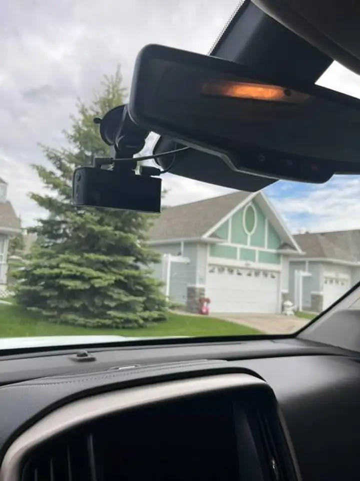 GMC Canyon photo GMC Canyon