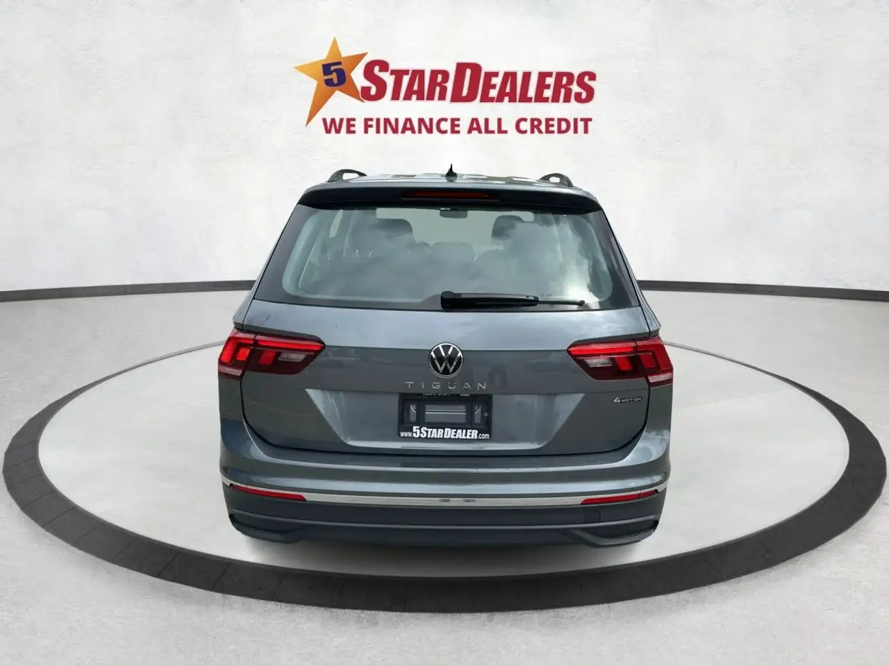 Volkswagen Tiguan снимка Volkswagen Tiguan
