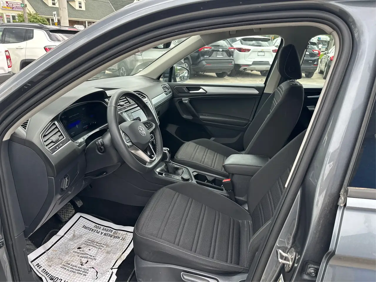 Volkswagen Tiguan снимка Volkswagen Tiguan