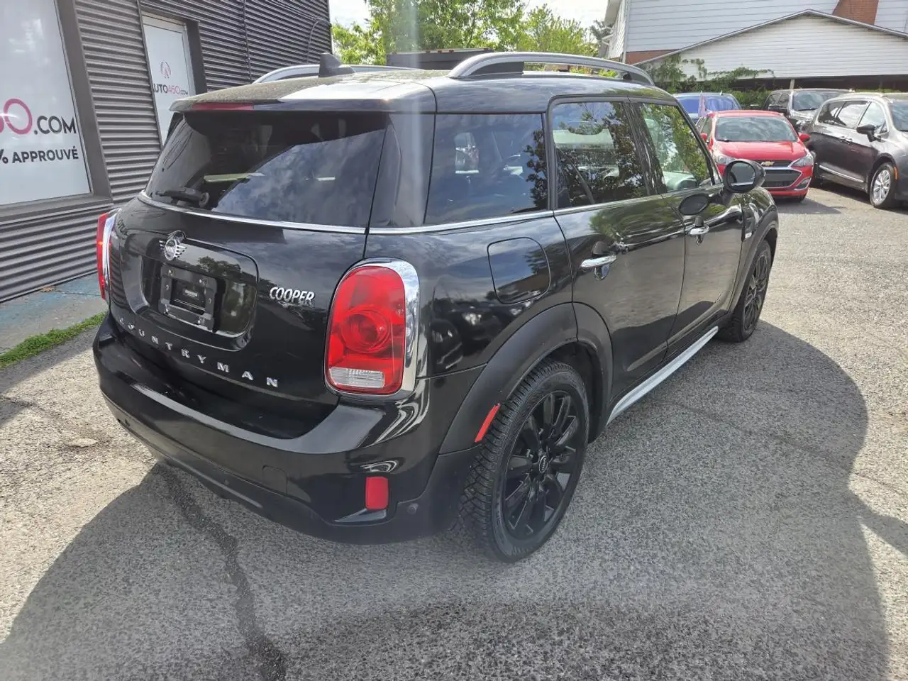 MINI Countryman photo MINI Countryman