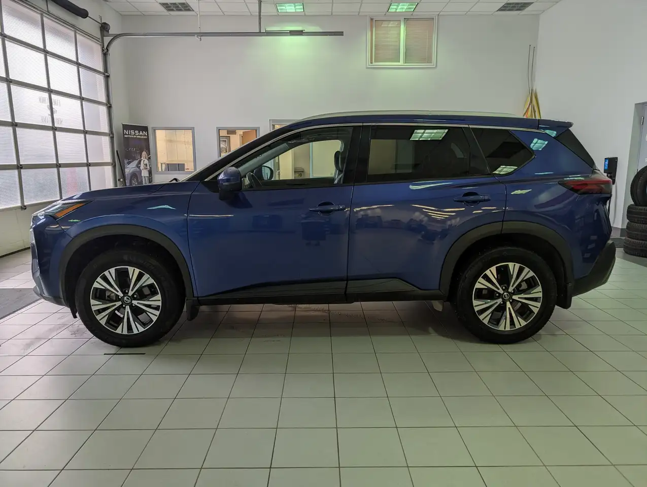 Nissan Rogue снимка Nissan Rogue