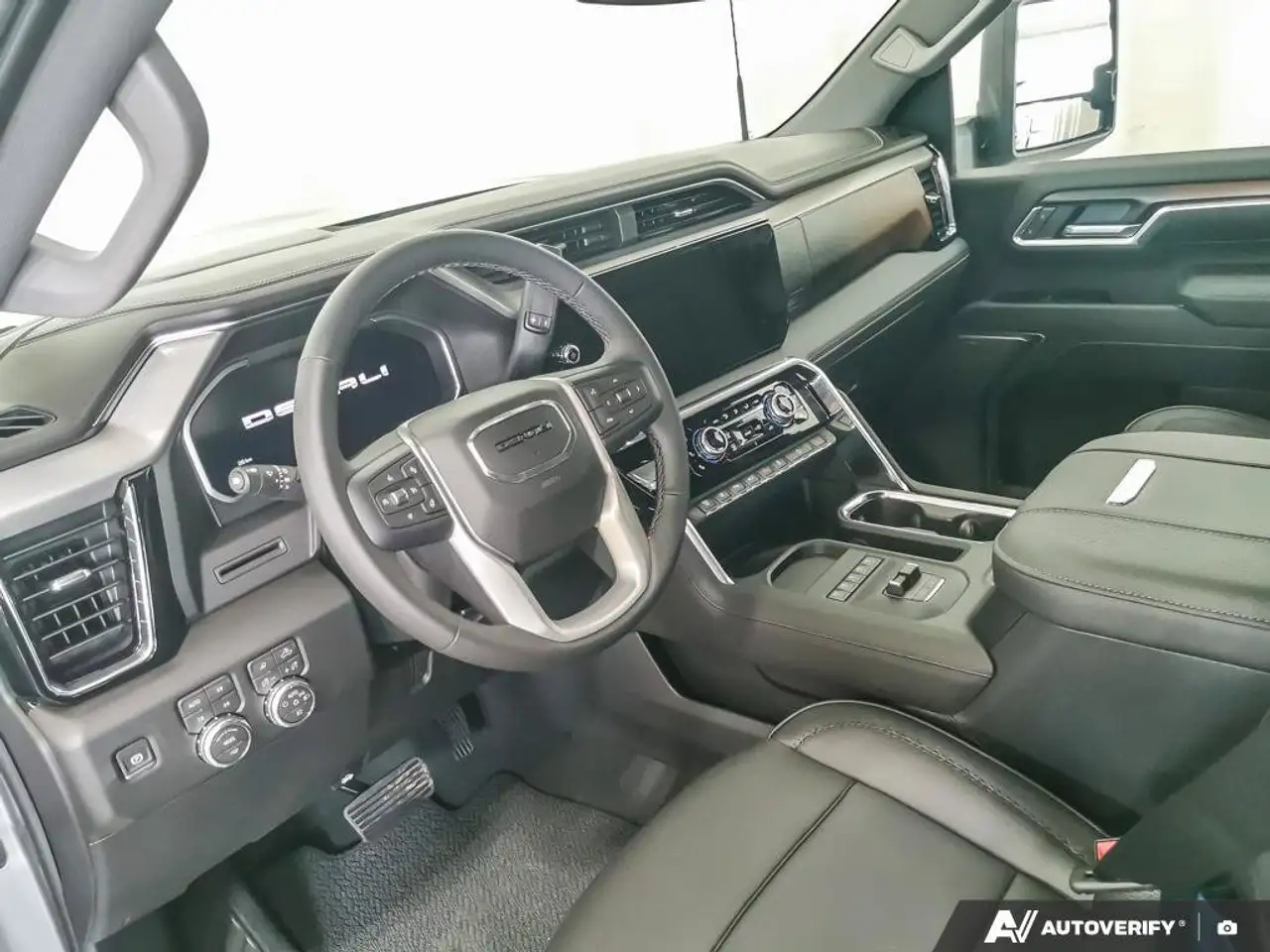 GMC Sierra 2500HD photo GMC Sierra 2500HD