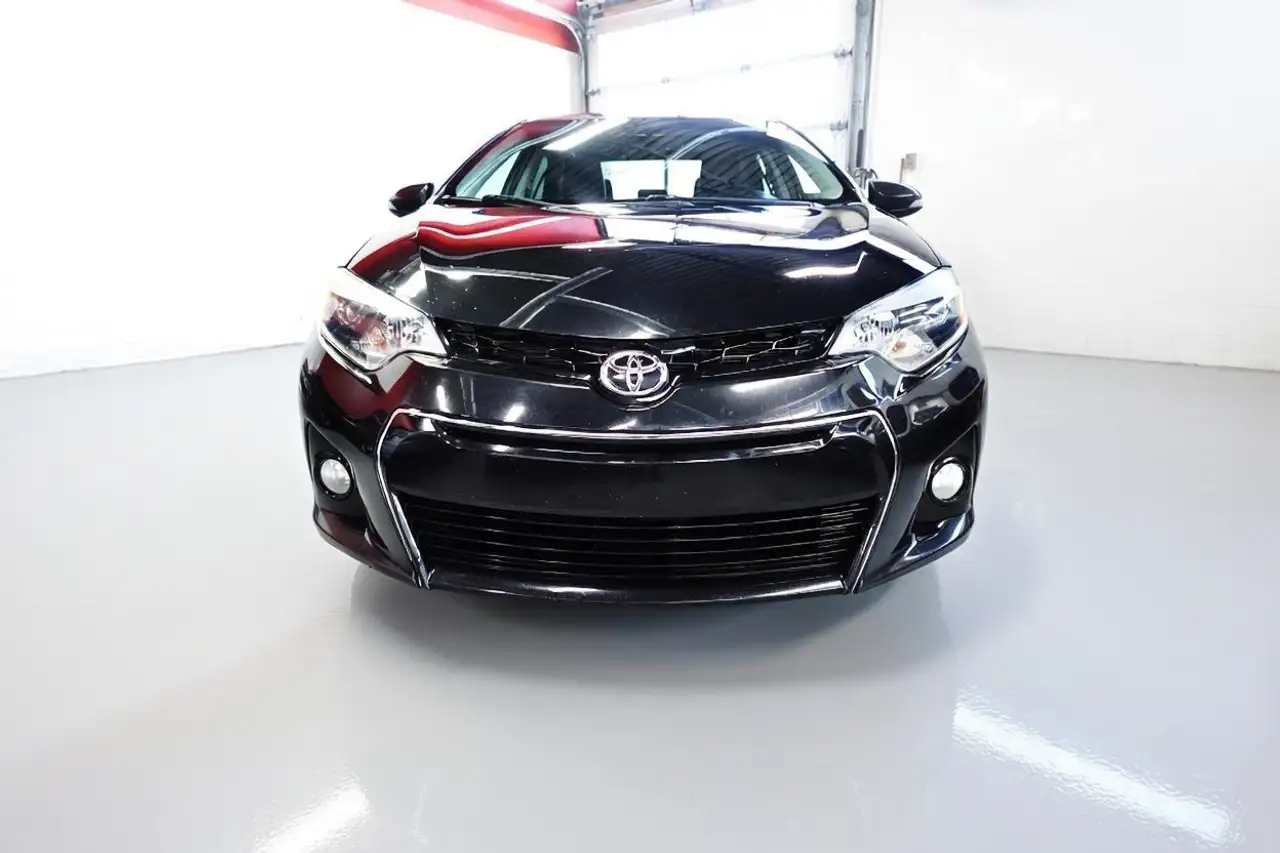 Toyota Corolla снимка Toyota Corolla