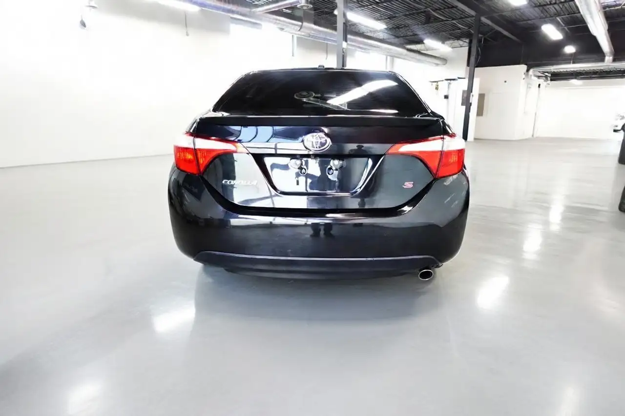 Toyota Corolla снимка Toyota Corolla