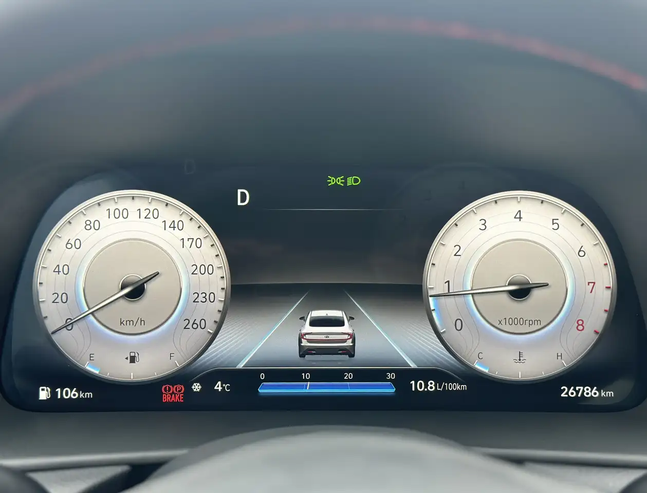 Hyundai SONATA снимка Hyundai SONATA